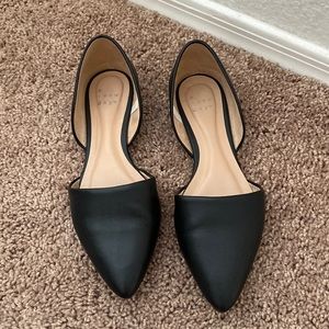 A New Day Pointy Toe Black Faux Leather Flats Size 6